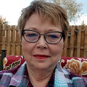 Meet your Posher, Irene